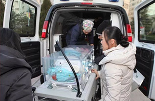 丹巴县妇婴监护型护送