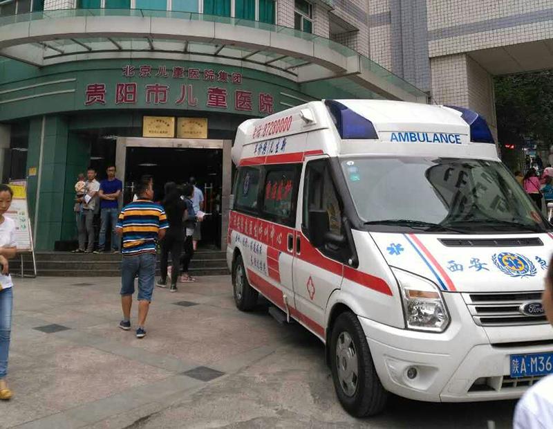 丹巴县救护车转院